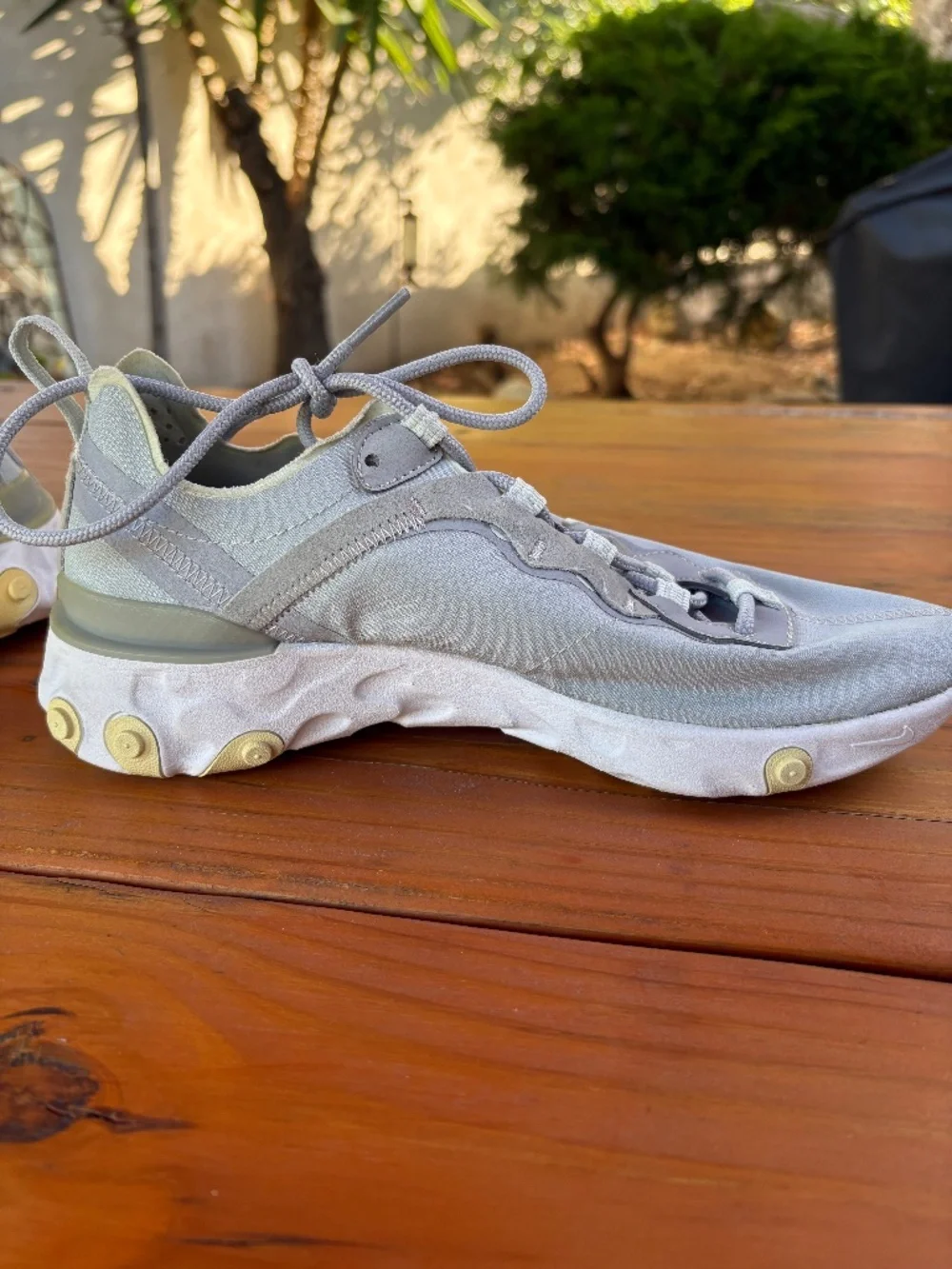 Nike React Element Gray Sneakers in Size 8.5